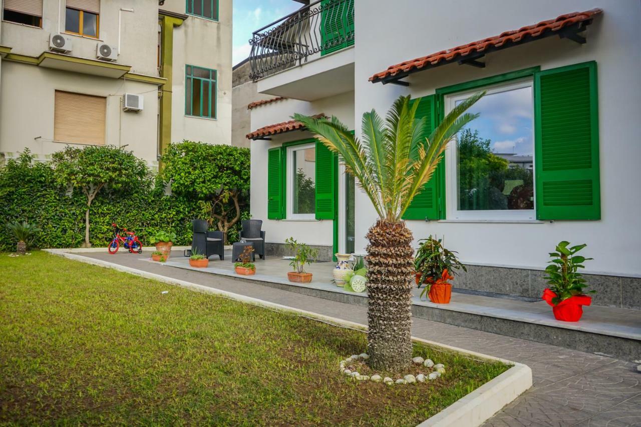 B&B Le Canapine Frattamaggiore Bagian luar foto