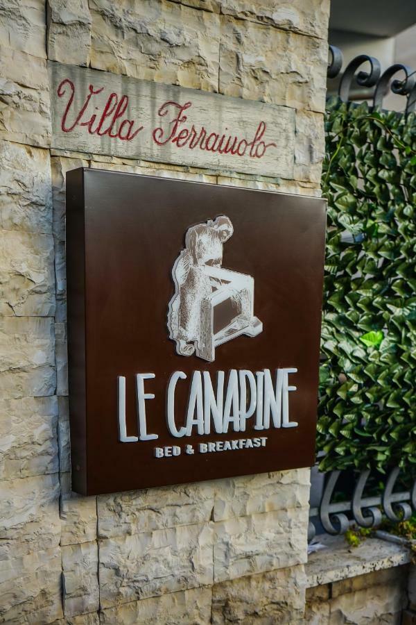 B&B Le Canapine Frattamaggiore Bagian luar foto