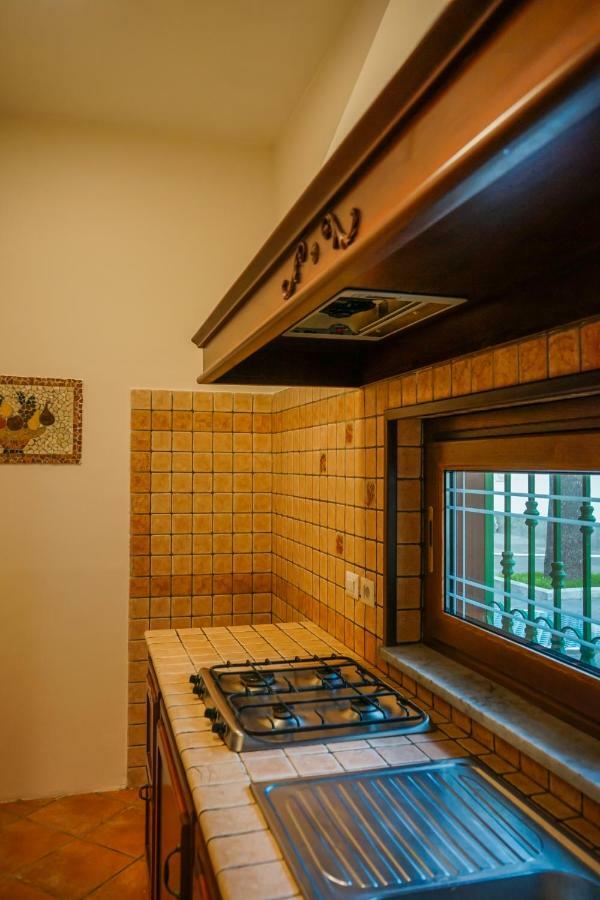 B&B Le Canapine Frattamaggiore Bagian luar foto